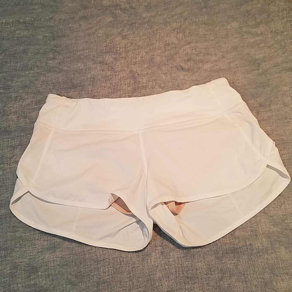 lululemon athletica White running shorts Size 4